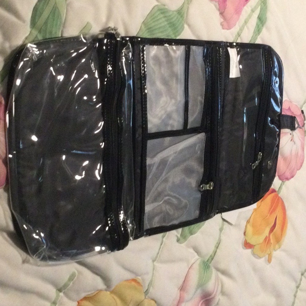 NWT Skylite Hanging Cosmetic Bag